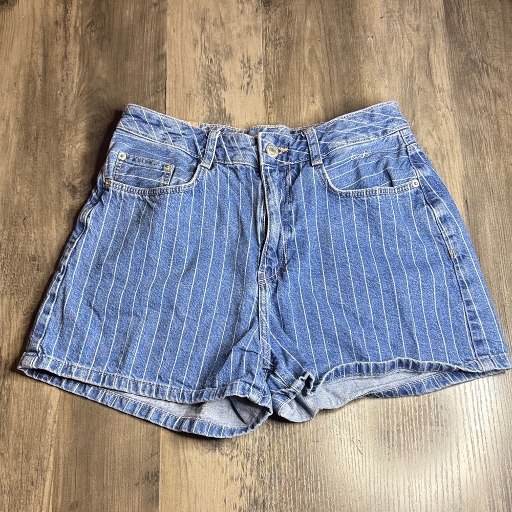 Zara Trafaluc High Rise Blue Pinstripe Jean Shorts